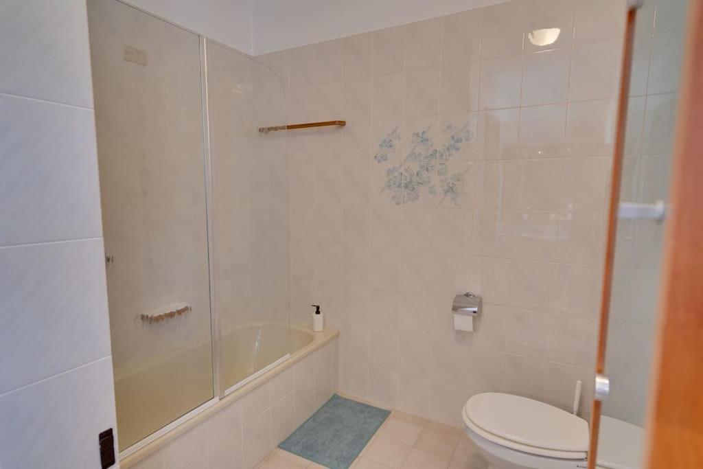 Trilocale In Centro A Con Balcone E Garage Apartment