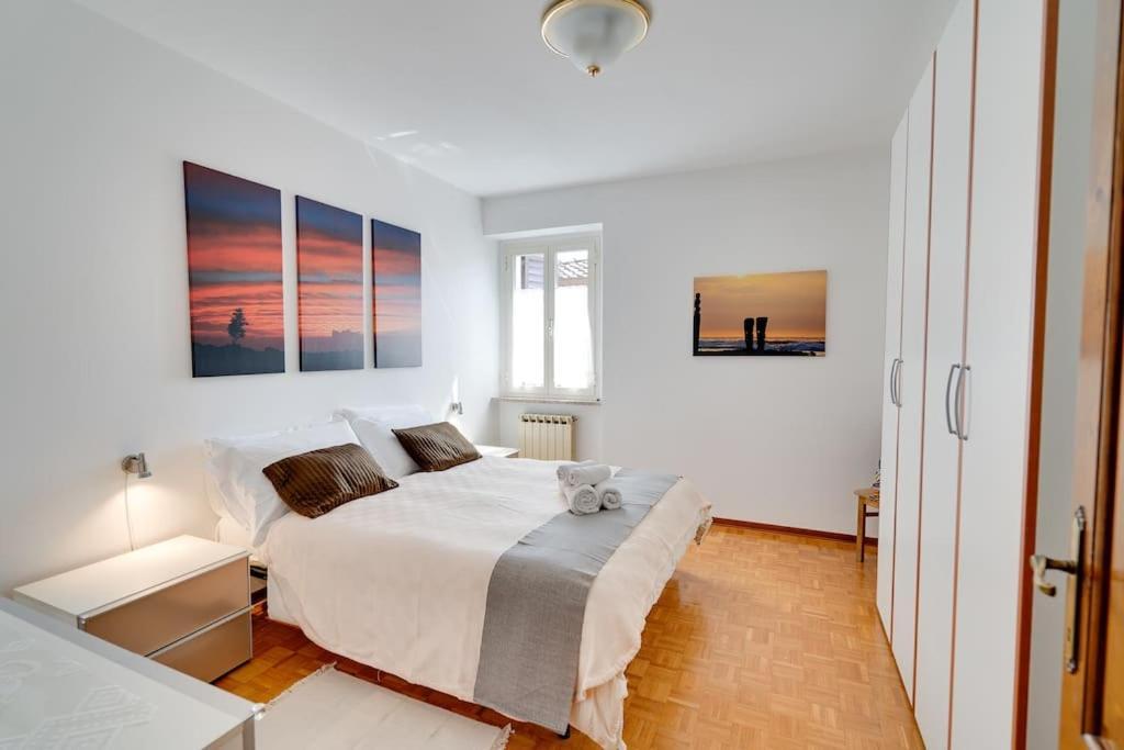 Trilocale In Centro A Con Balcone E Garage Apartment